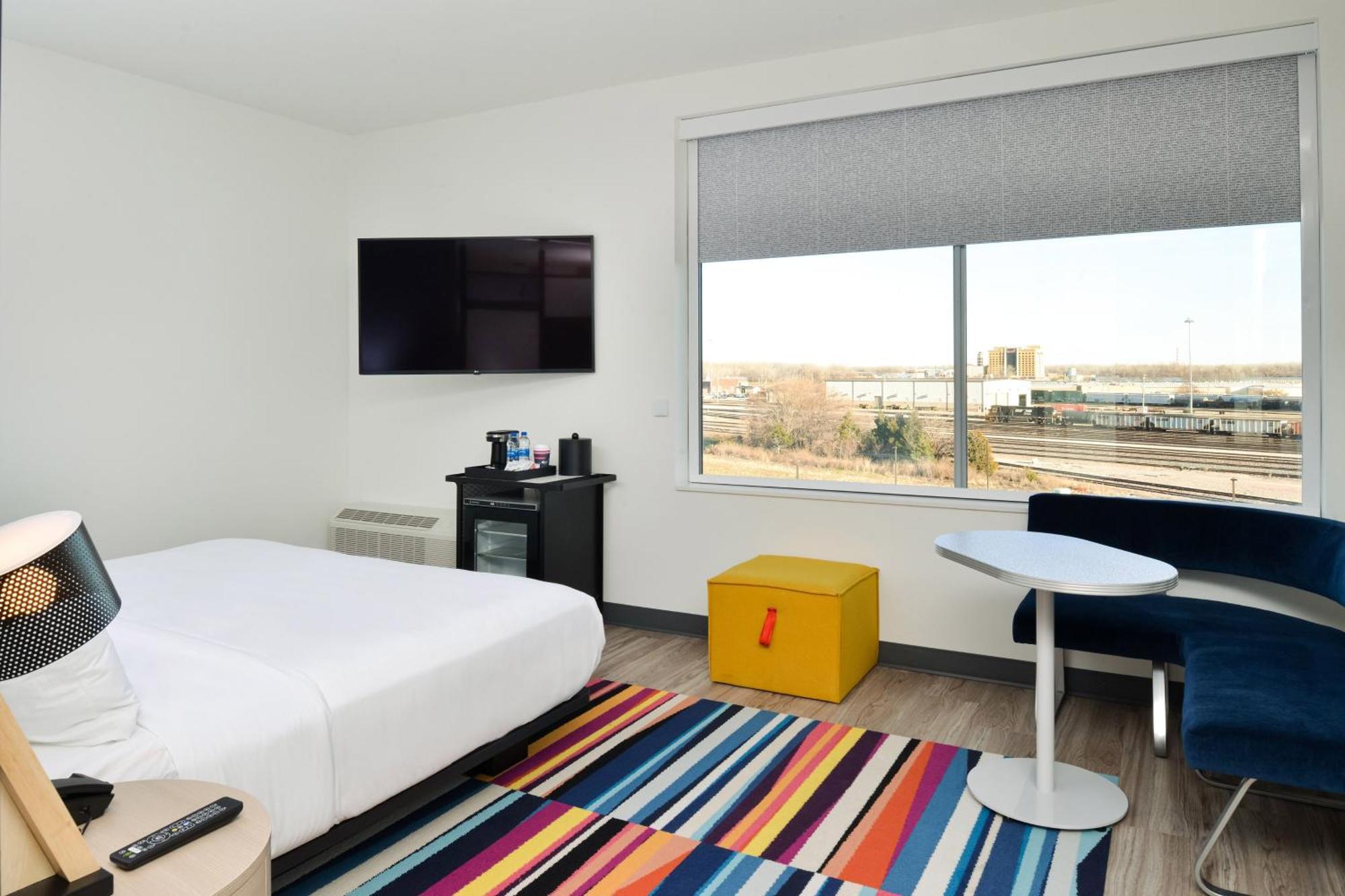 Aloft North Kansas City Bagian luar foto