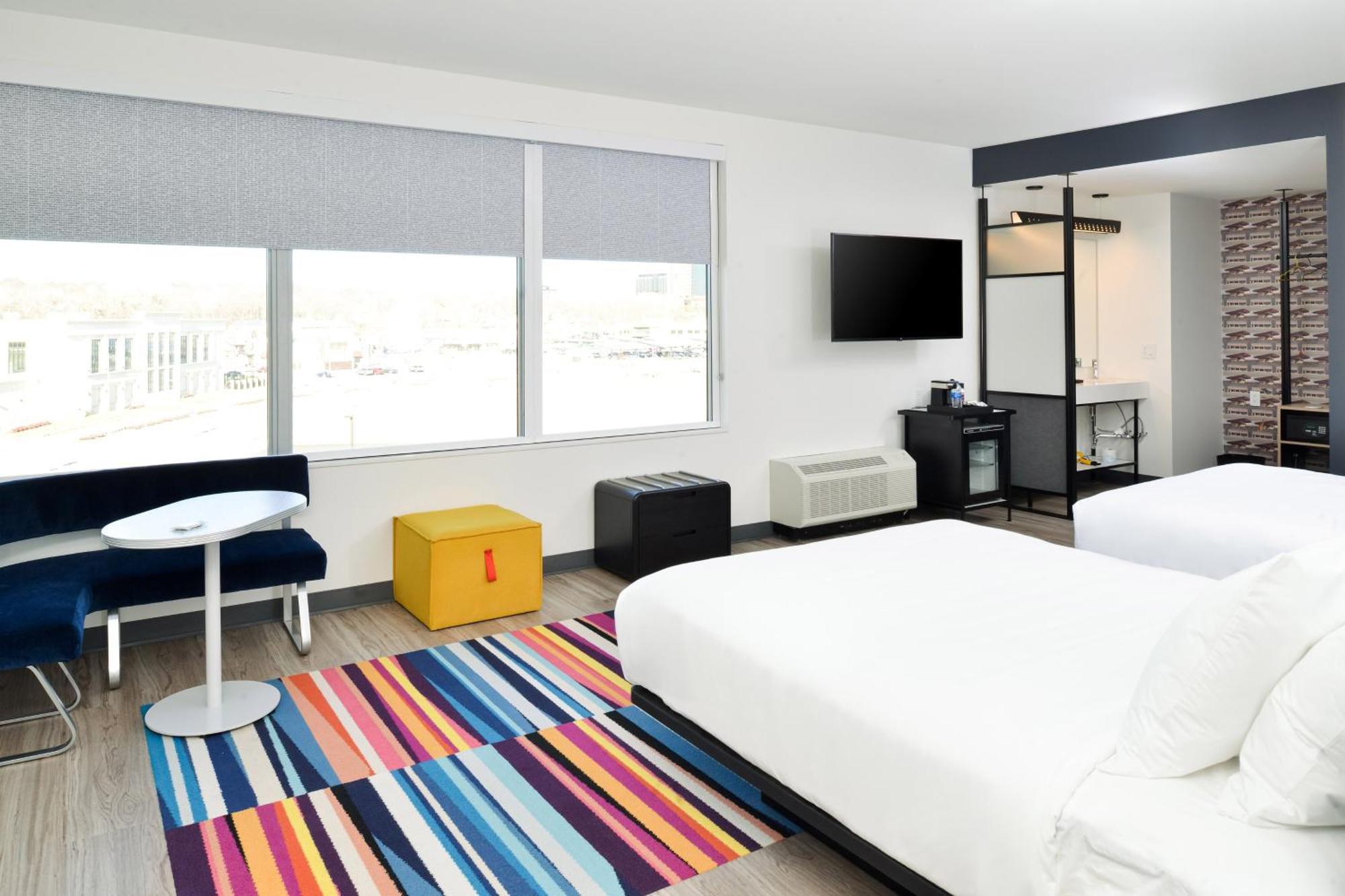 Aloft North Kansas City Bagian luar foto